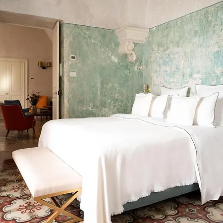 Casa A Corte, * ナルド