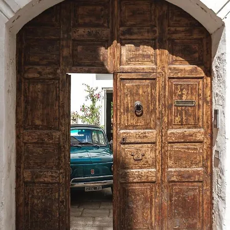 Casa A Corte, Villa